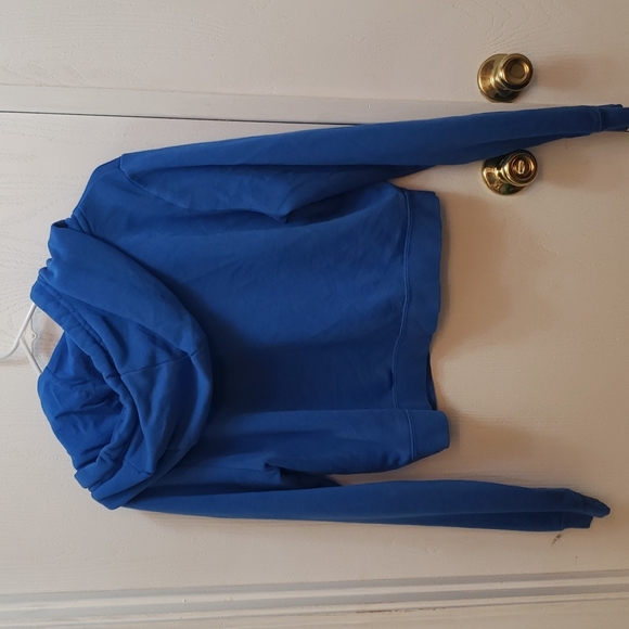 Blue Nike crop top hoodie size M - Picture 3 of 3